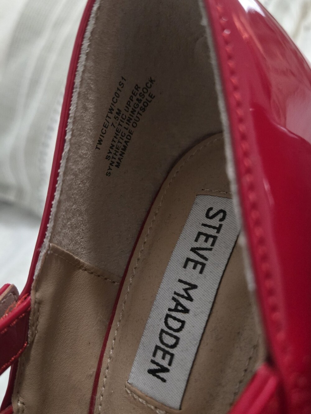 Steve Madden - Twice Mary Jane - Red - Picture 6 of 7